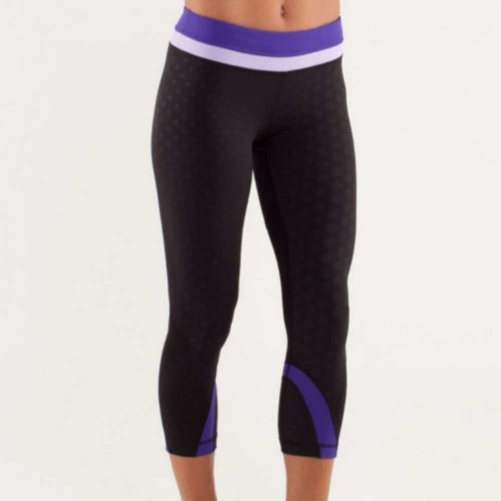Lululemon Run Inspire Crop Leggings (size 2)